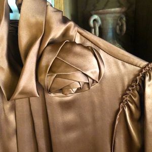 Dolce and Gabbana long sleeve silk turtleneck blouse size 40 Brown